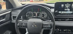 Mitsubishi Outlander SE 2024 Blue