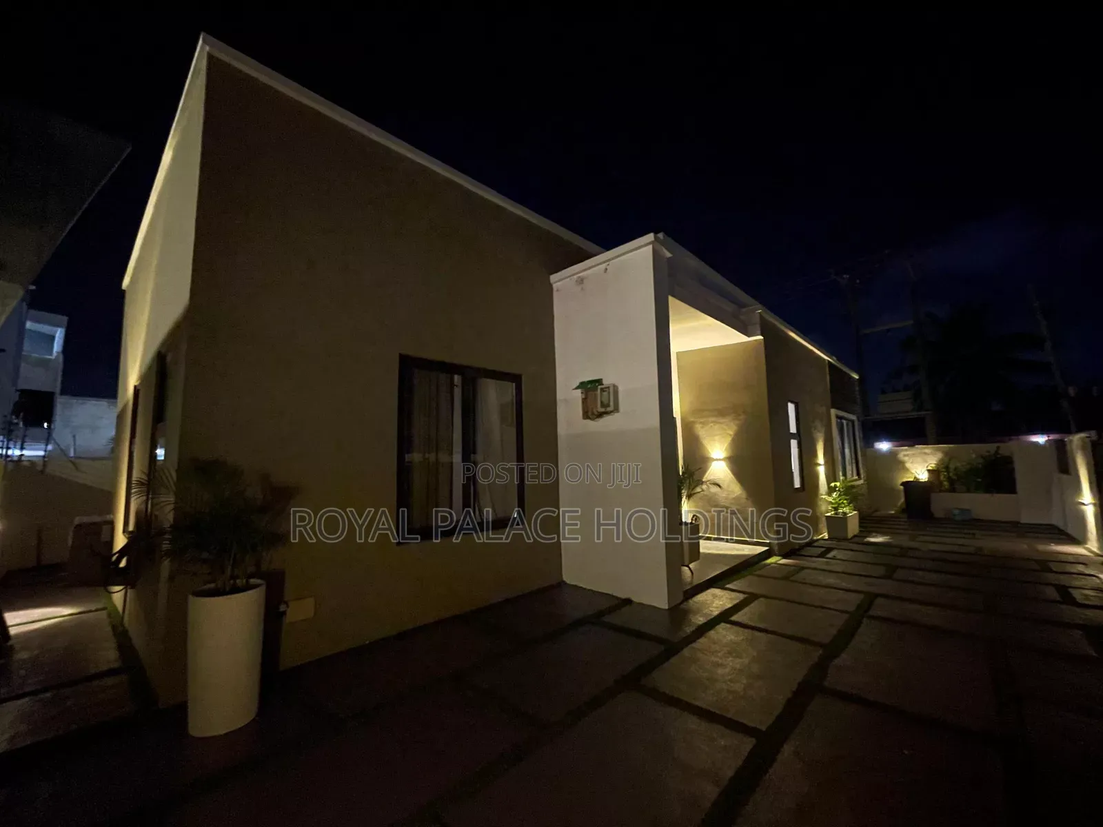 2bdrm House in East Legon Hills, School Junction for sale