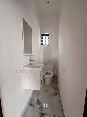 2bdrm House in East Legon Hills, School Junction for sale