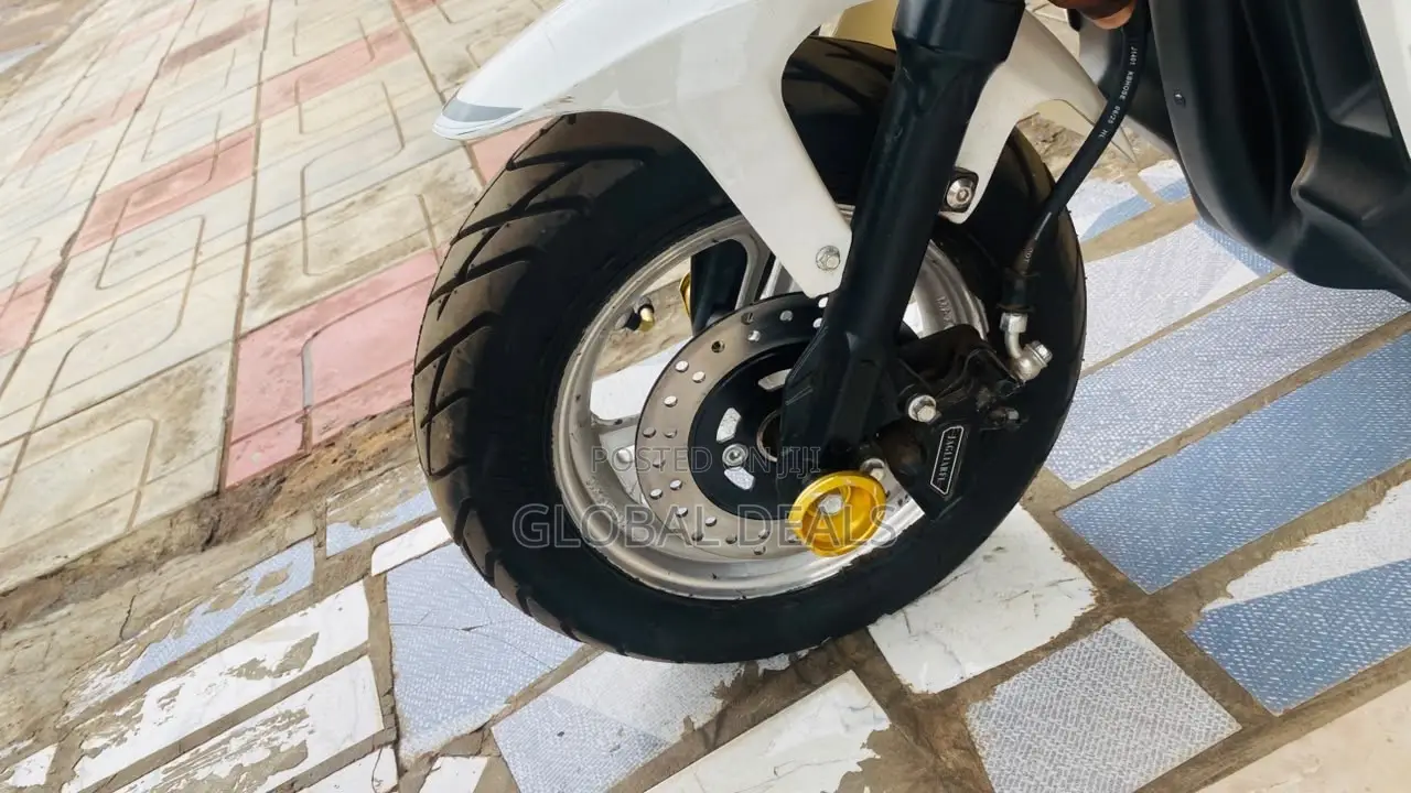 Electric Bike/Scooter Tubeless Tire. Brand New E Bike