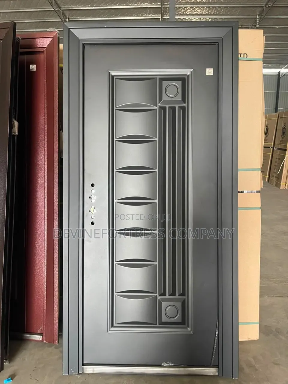 High Quality Black Sed Single Door Rough With Handle for All Weather C