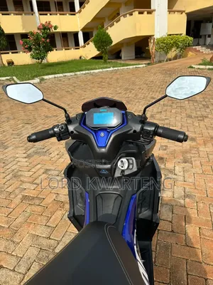 Yamaha Aerox 2025 Black