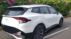 Kia Sportage 2022 White