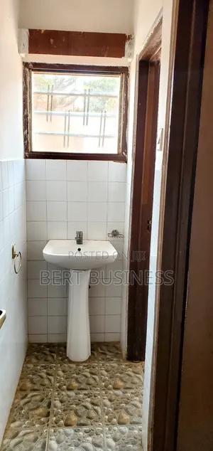 1bdrm Room & Parlour in Bert, Last Stop for rent