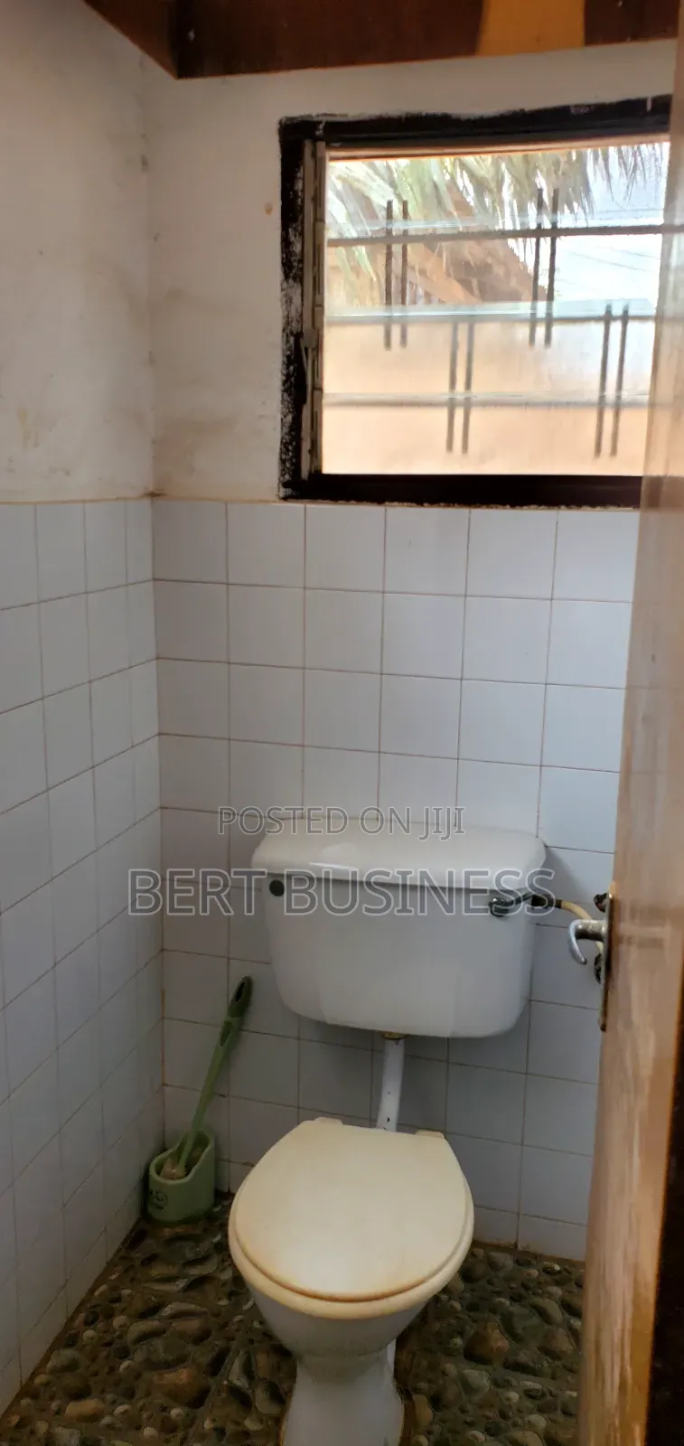 1bdrm Room & Parlour in Bert, Last Stop for rent