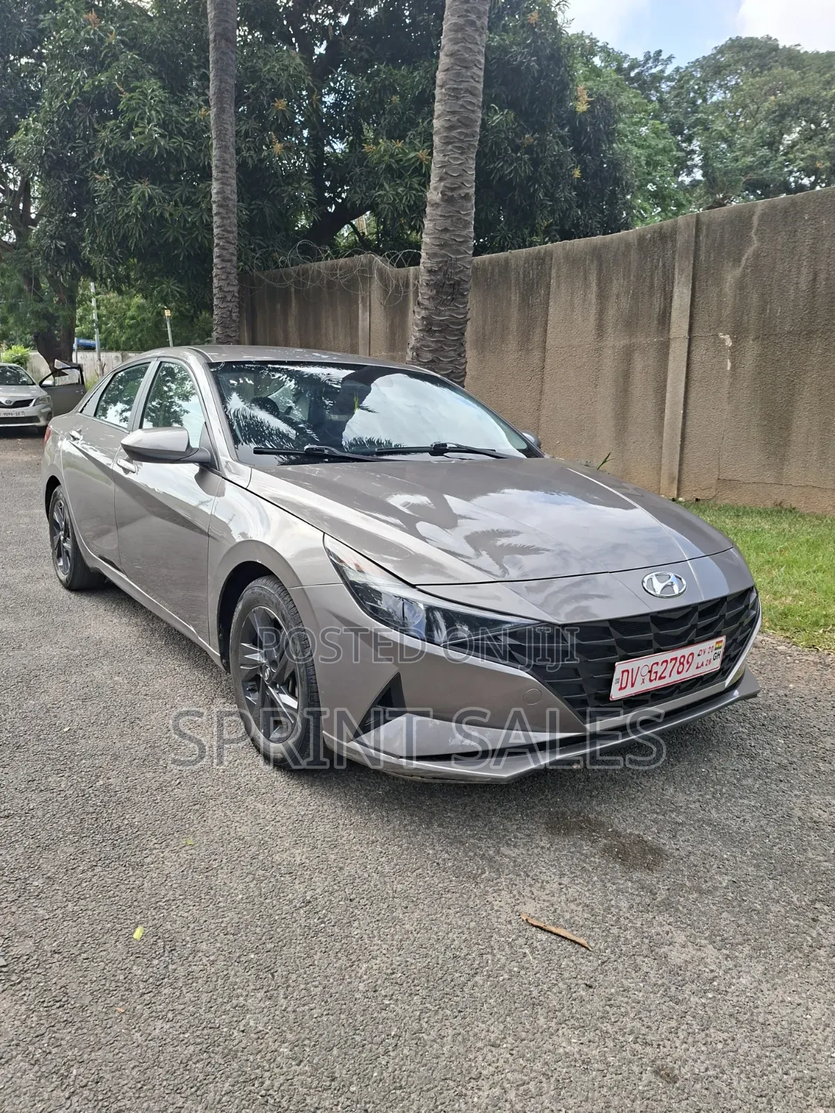 Hyundai Elantra SEL 2023 Gray