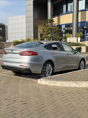 Ford Fusion 2020 Silver