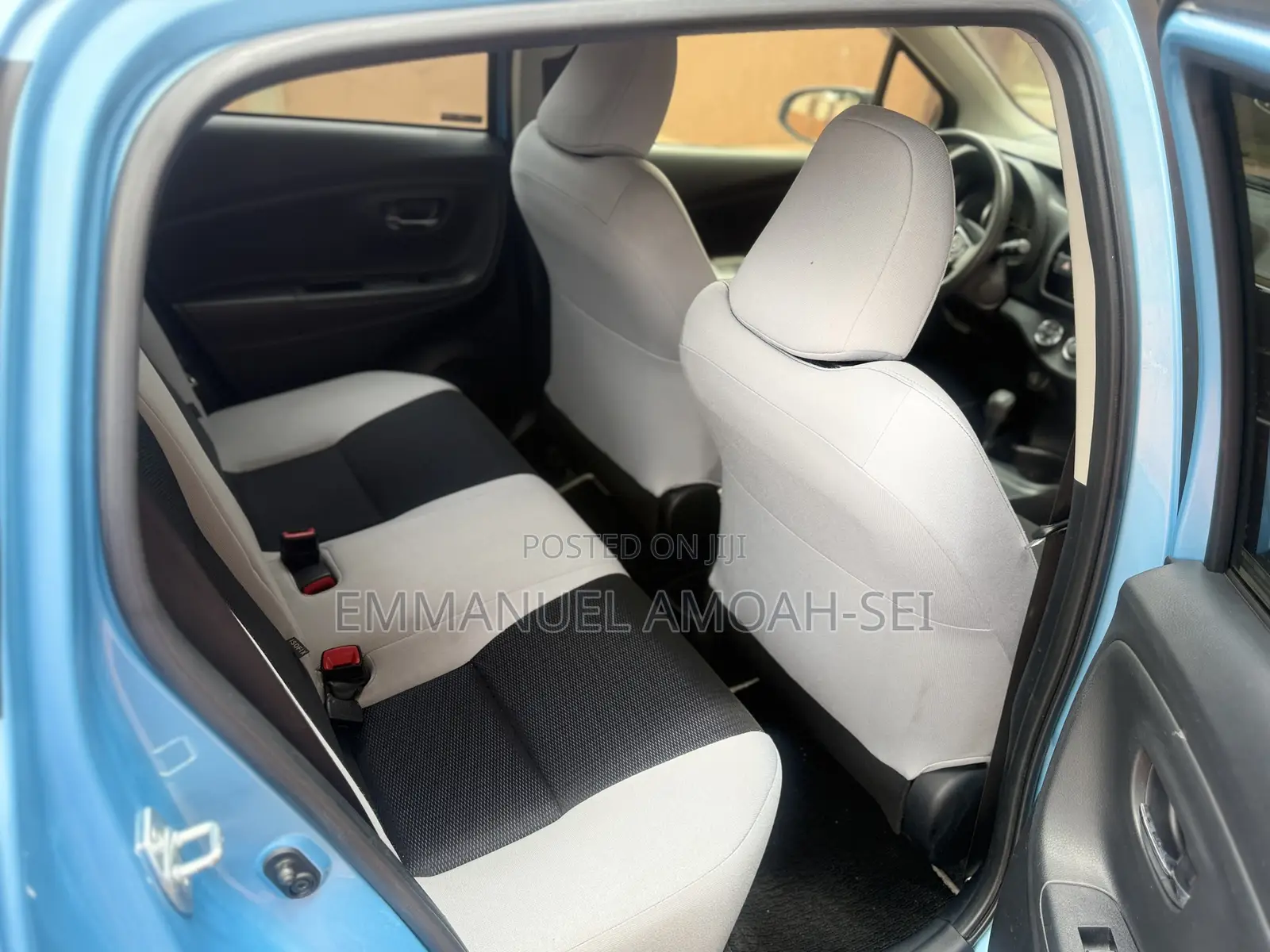 Toyota Vitz 2015 Beige