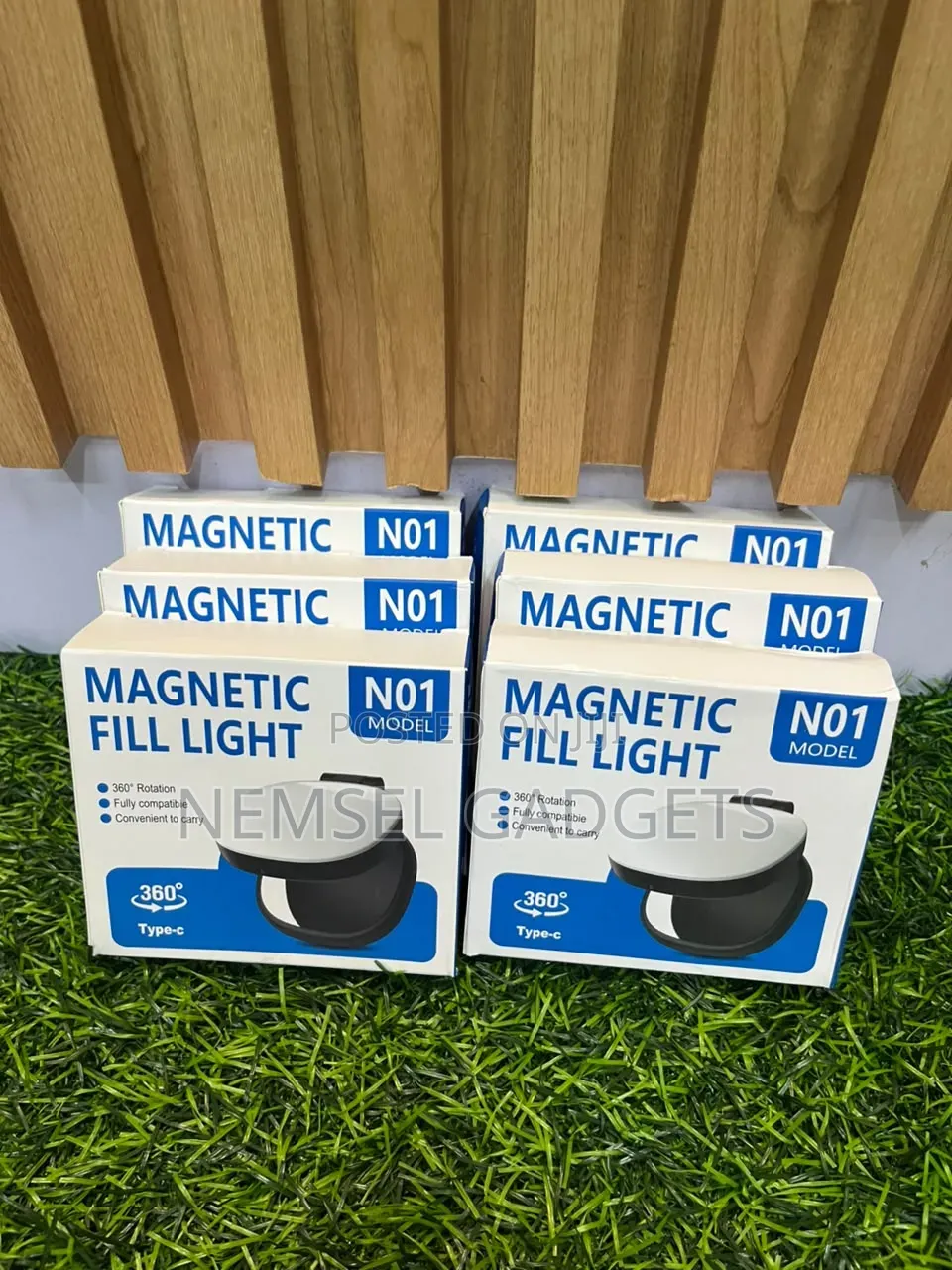 N01 Magnetic 360° Rotating Portable Phone Fill Light