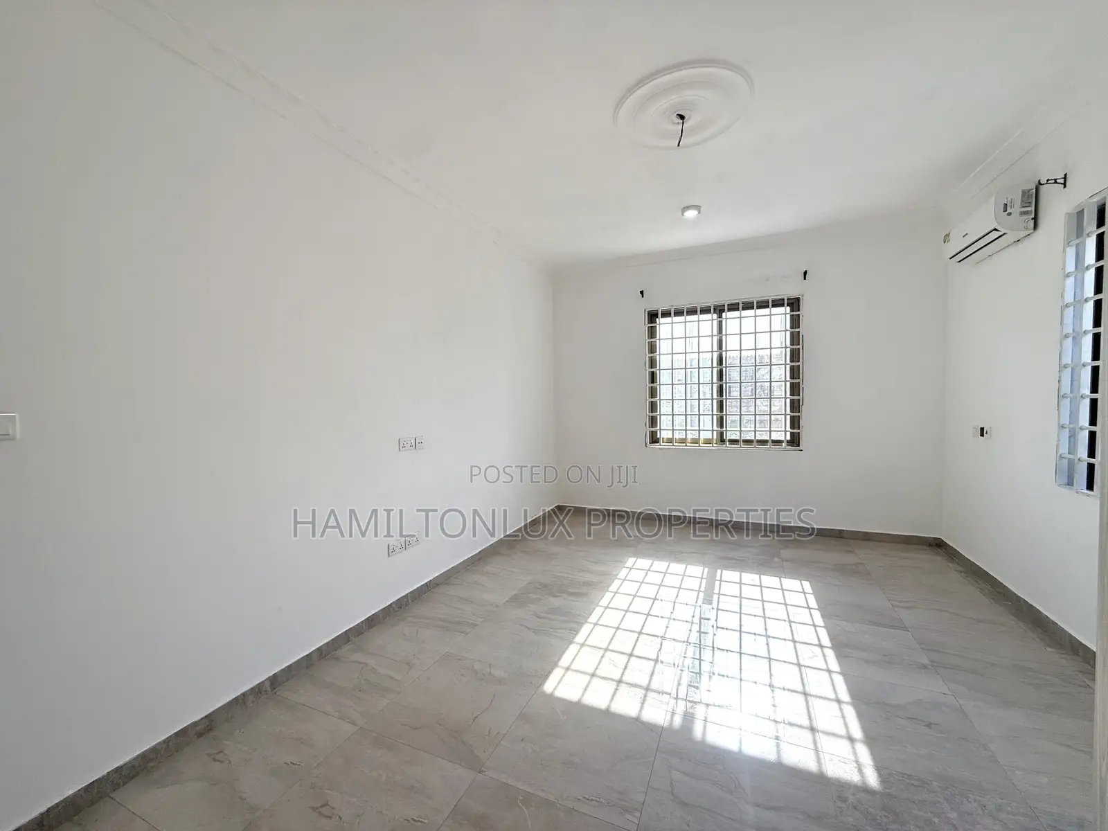 3bdrm Apartment in Trassaco Police, Ability for rent