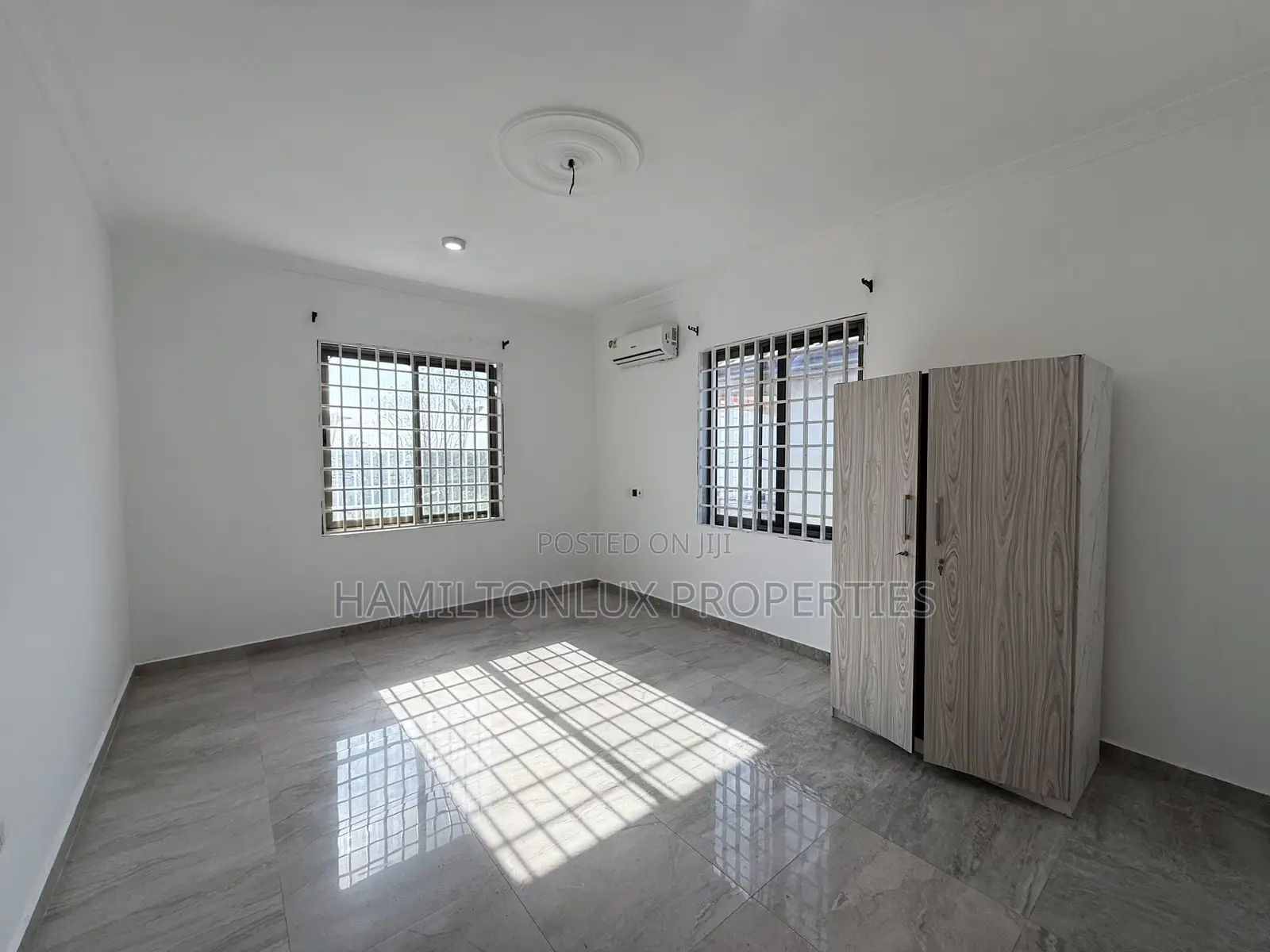 3bdrm Apartment in Trassaco Police, Ability for rent