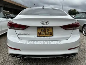 Hyundai Elantra 2018 White