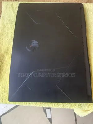 Laptop MSI 8GB AMD Ryzen 5 SSD 512GB