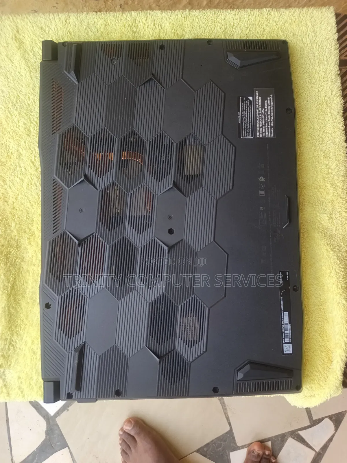 Laptop MSI 8GB AMD Ryzen 5 SSD 512GB