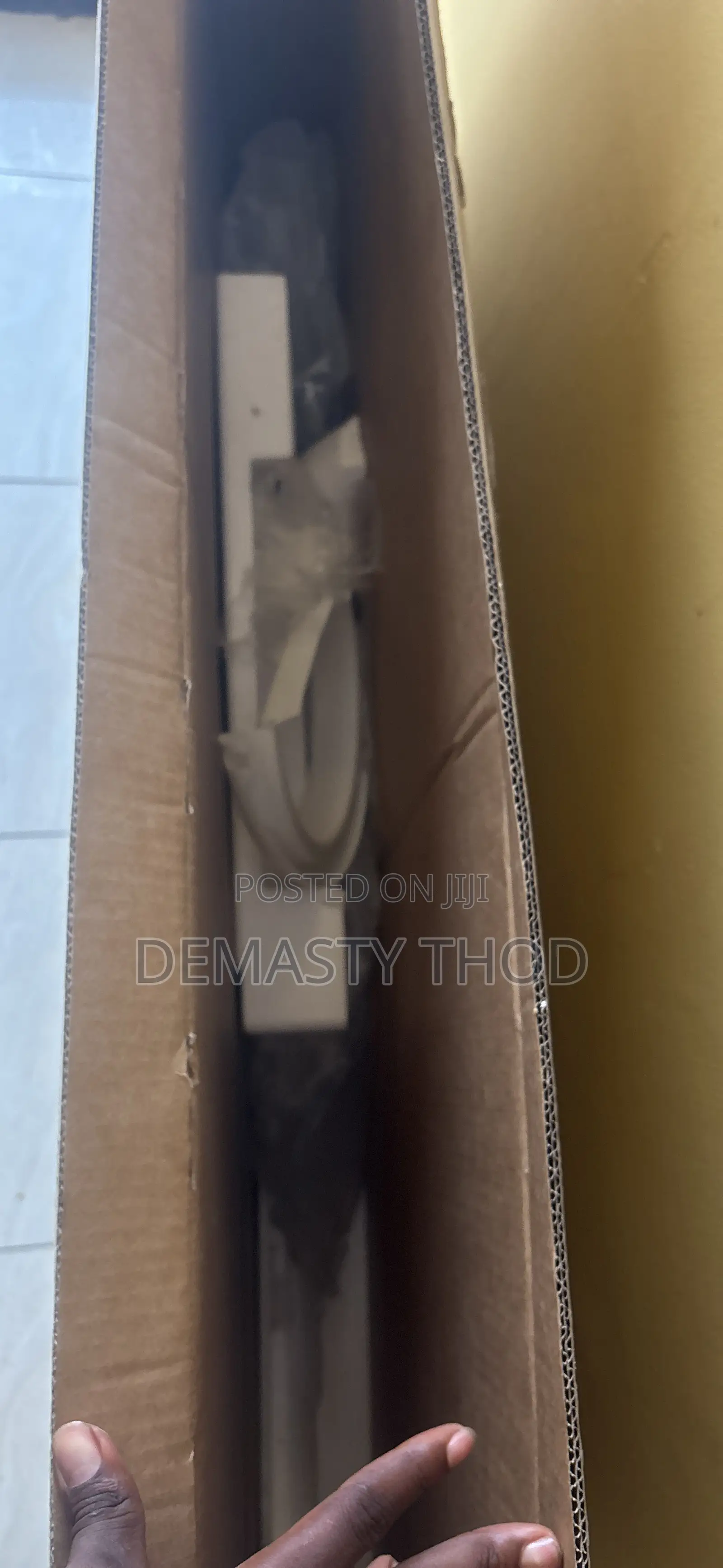Aurvixs 55 Inch Smart TV Uhd
