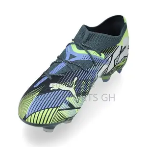 Puma Future 7 Ultimate Low FG/AG Soccer Boot