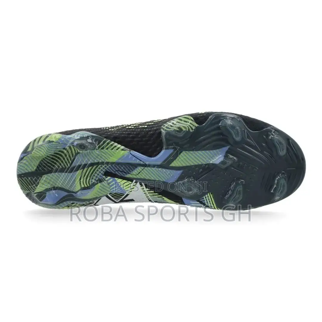 Puma Future 7 Ultimate Low FG/AG Soccer Boot