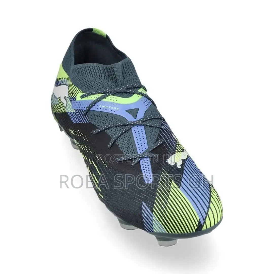 Puma Future 7 Ultimate Low FG/AG Soccer Boot