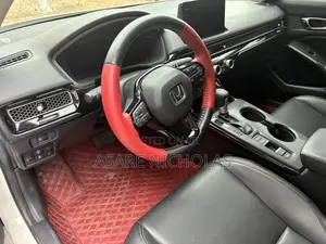 Honda Civic 2024 White
