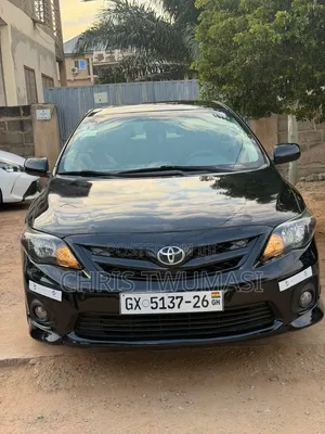 Toyota Corolla 2013 Black