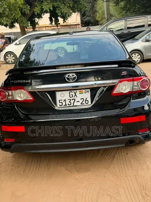 Toyota Corolla 2013 Black