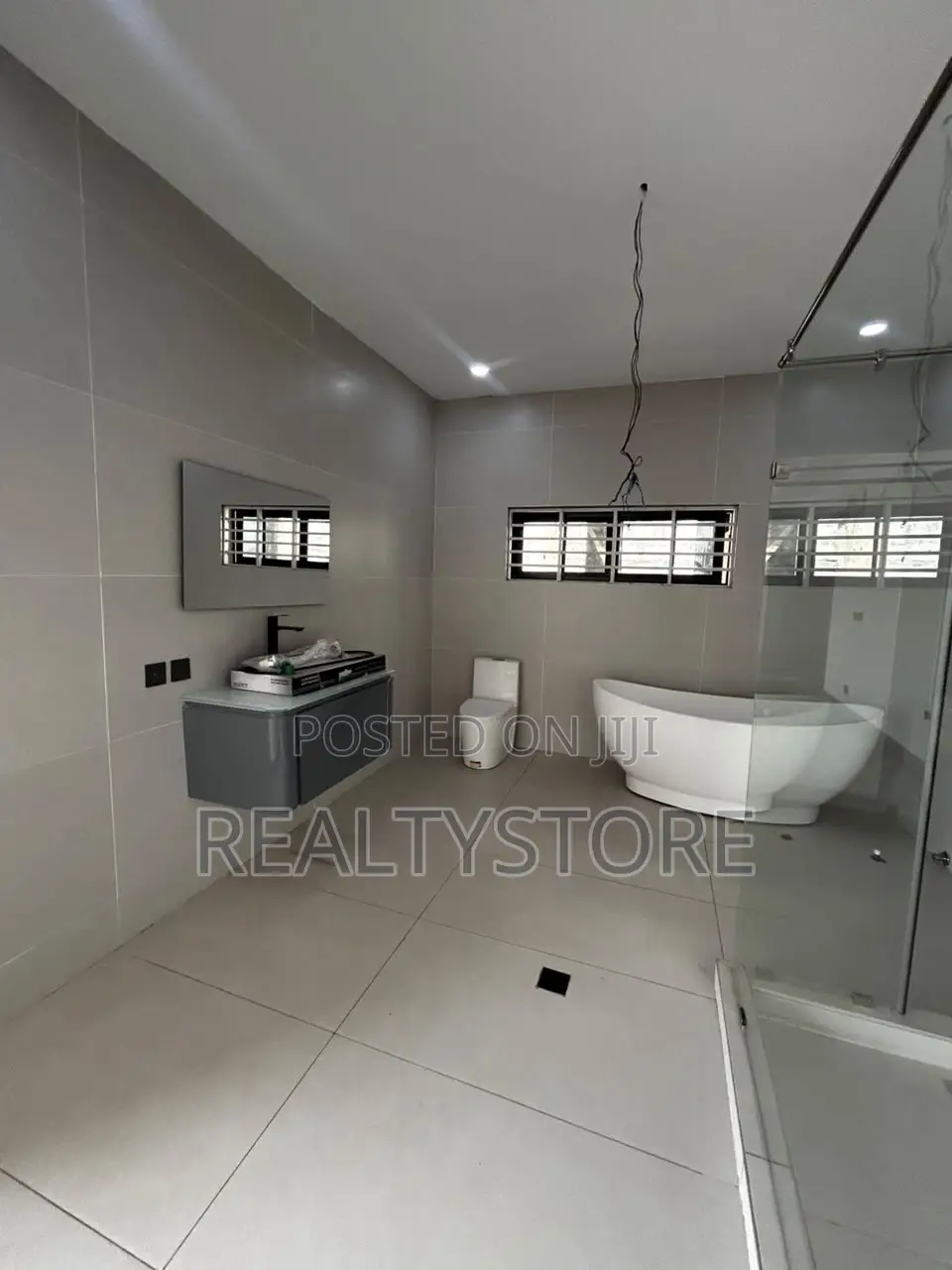 4bdrm Mansion in East Legon Hills, Accra Metropolitan for sale