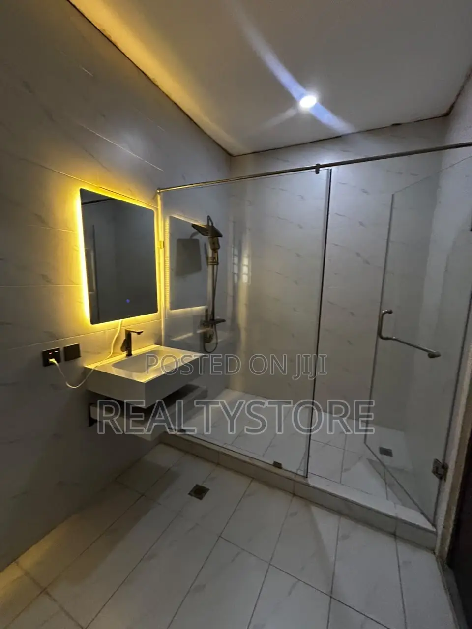 4bdrm Mansion in East Legon Hills, Accra Metropolitan for sale