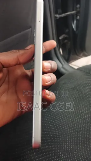 Itel City 100 128 GB Gray