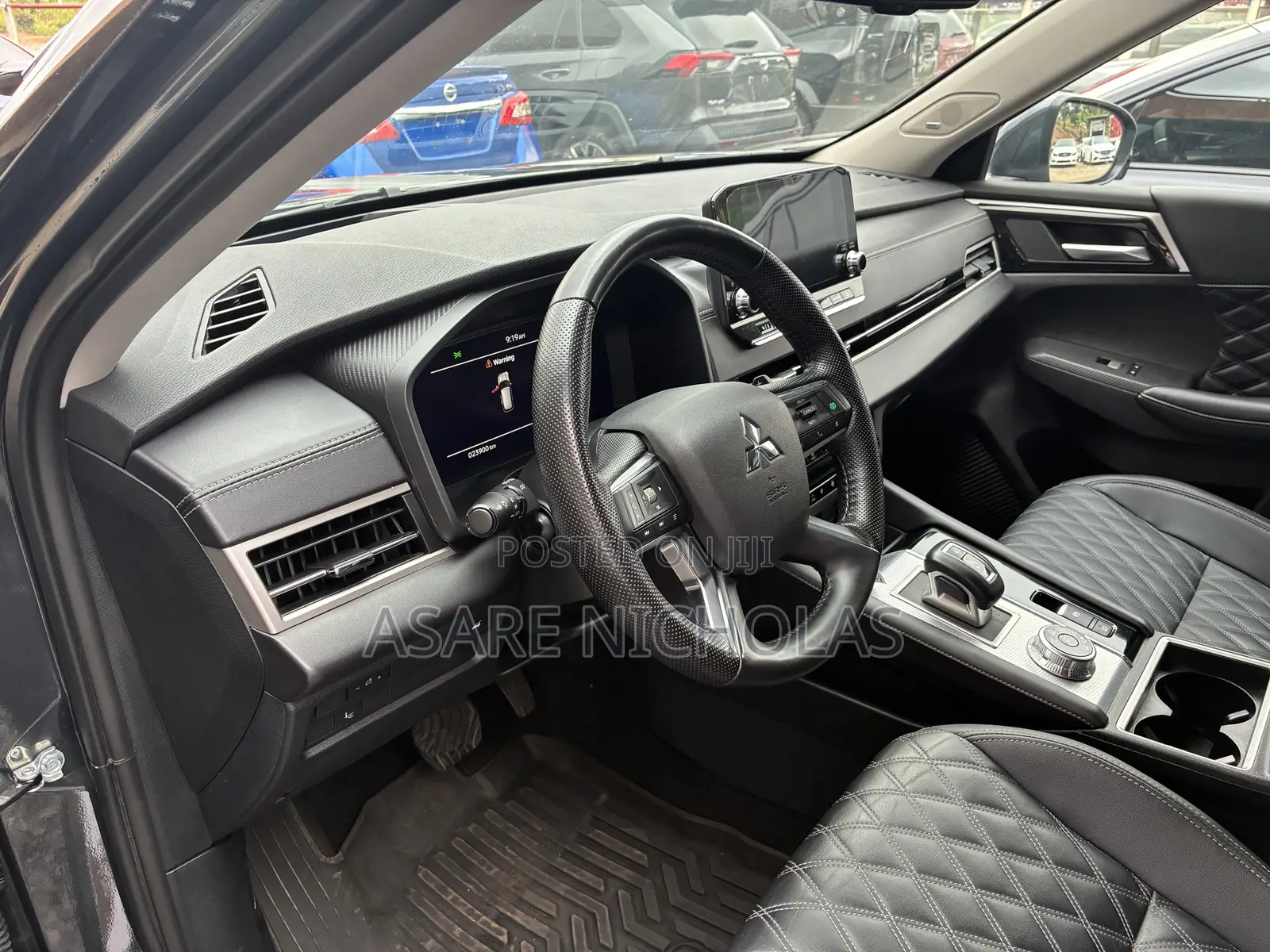 Mitsubishi Outlander 2024