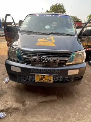 Toyota HiAce 2012 Black