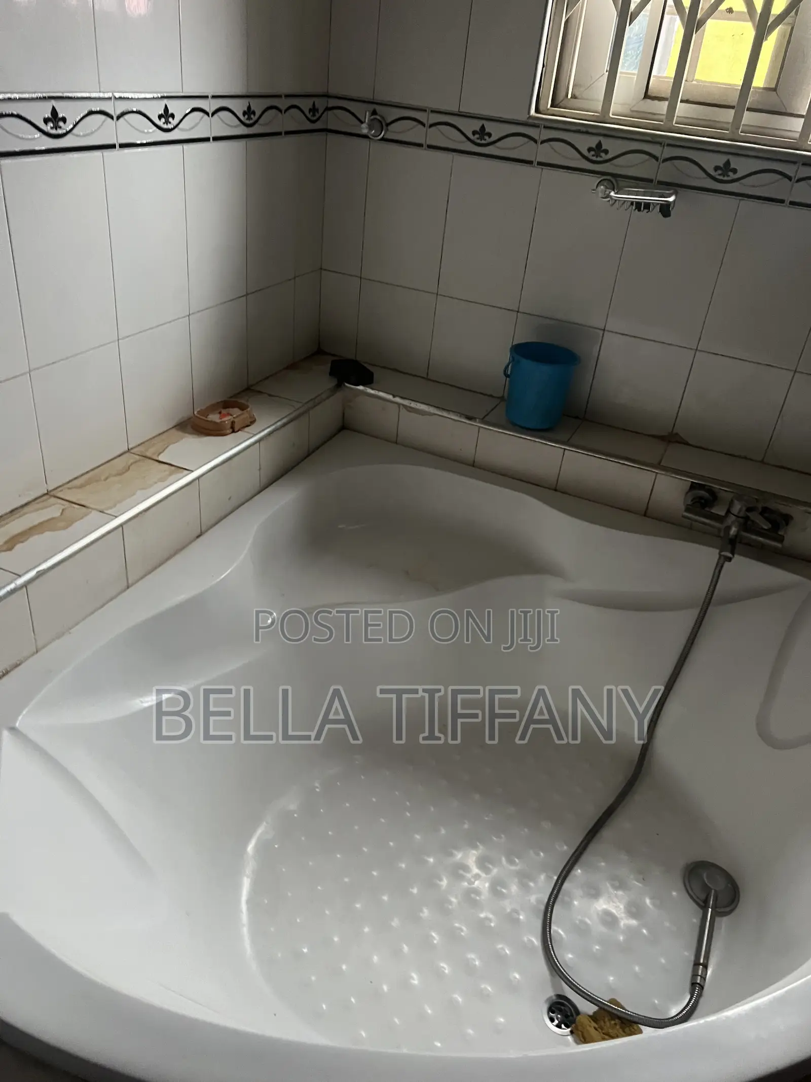 Furnished 4bdrm Apartment in Musuku Stores, Police Station for rent