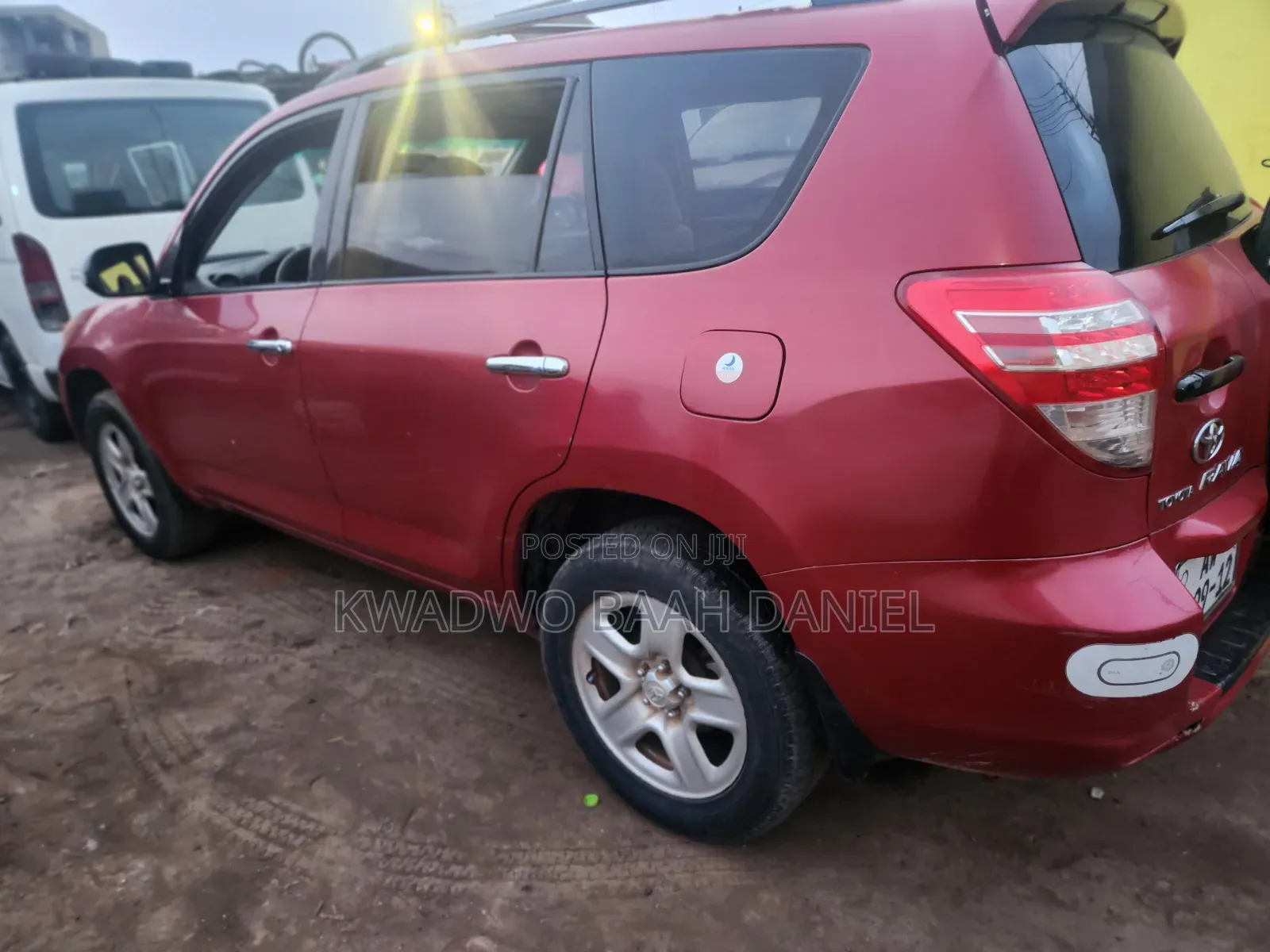 Toyota RAV4 2.5 2010 Red