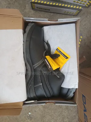 Quality Vaultex Safety Boot