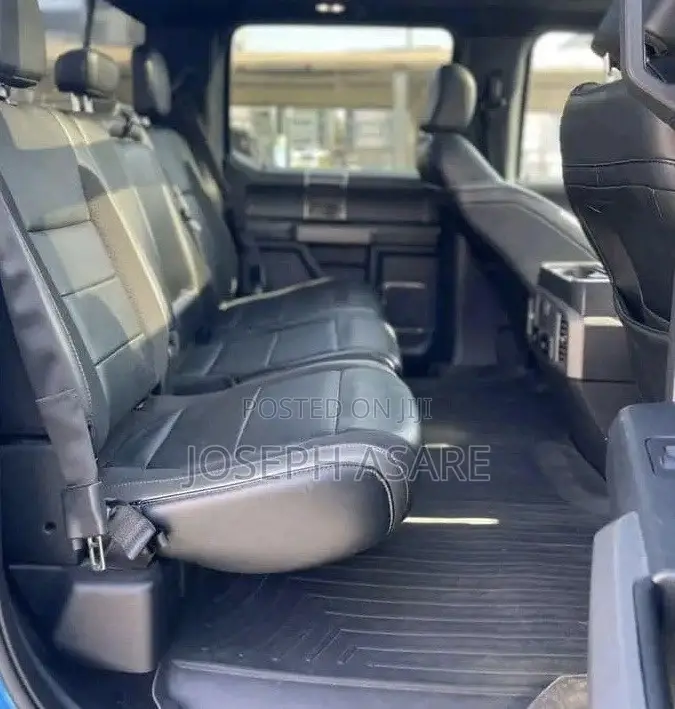 Ford F-150 2020 Blue