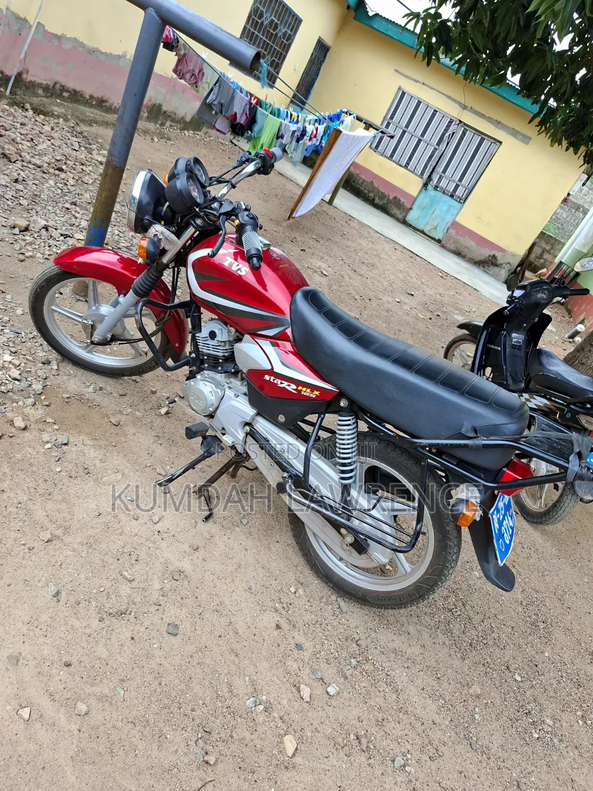TVS HLX 125 2024 Red