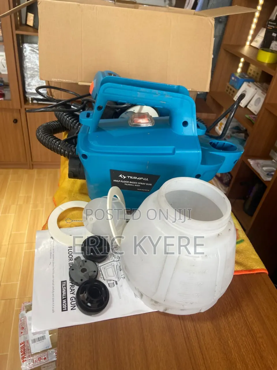 Floor-Based Paint Spray Gun