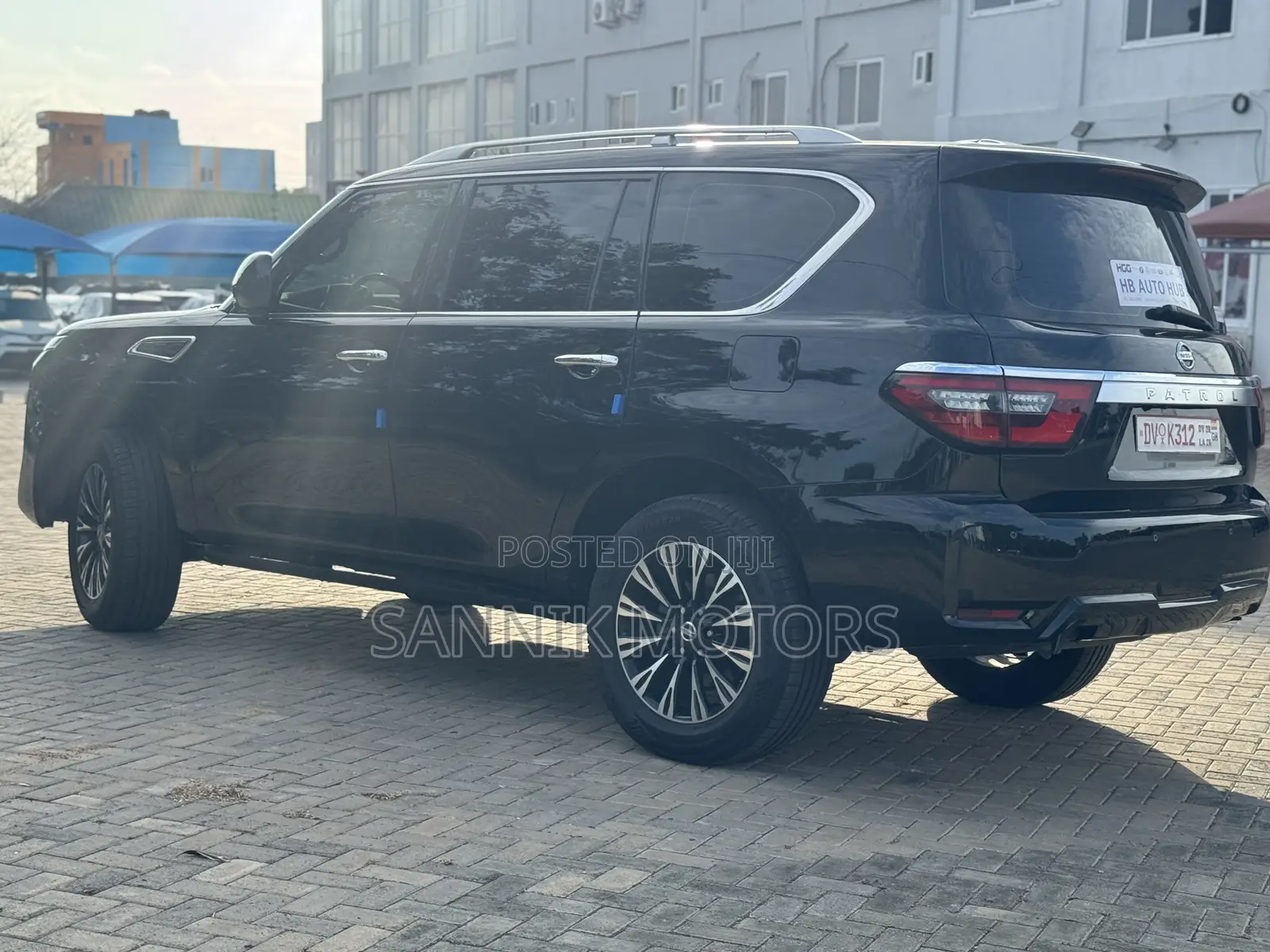 Nissan Patrol 2017 Black