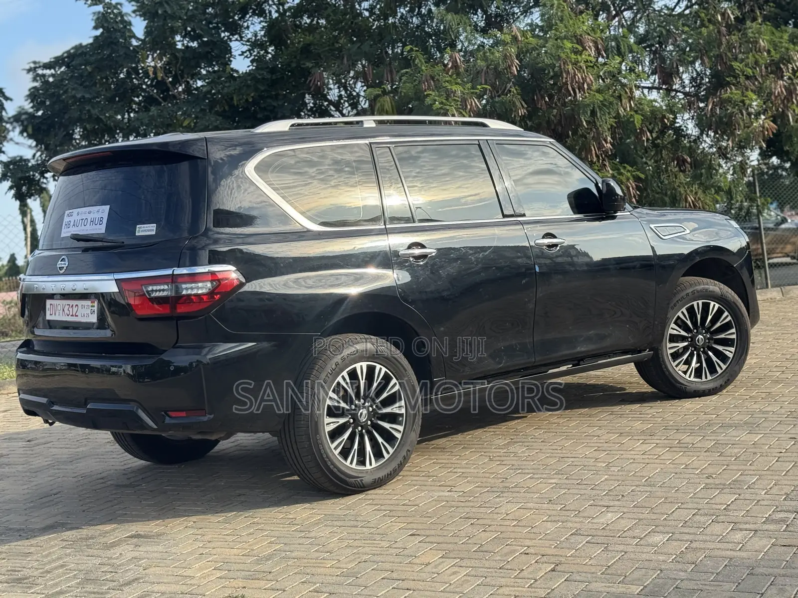 Nissan Patrol 2017 Black