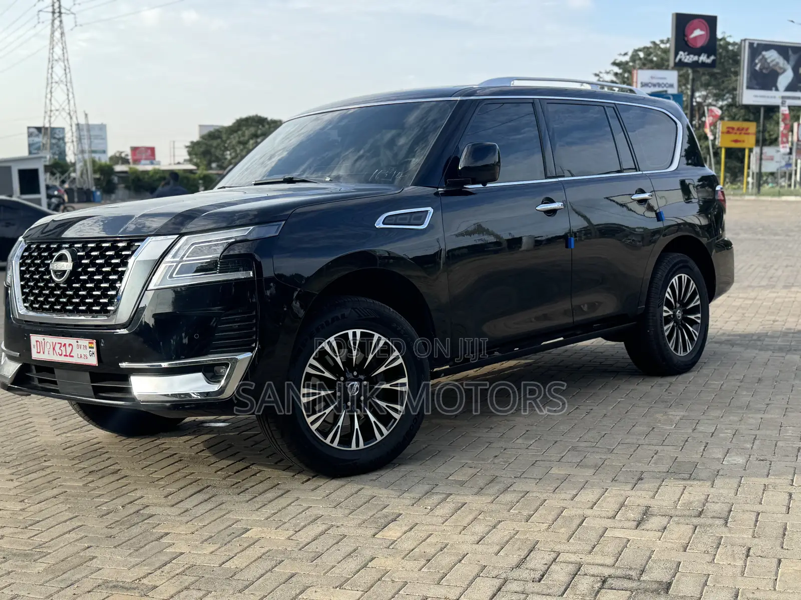 Nissan Patrol 2017 Black