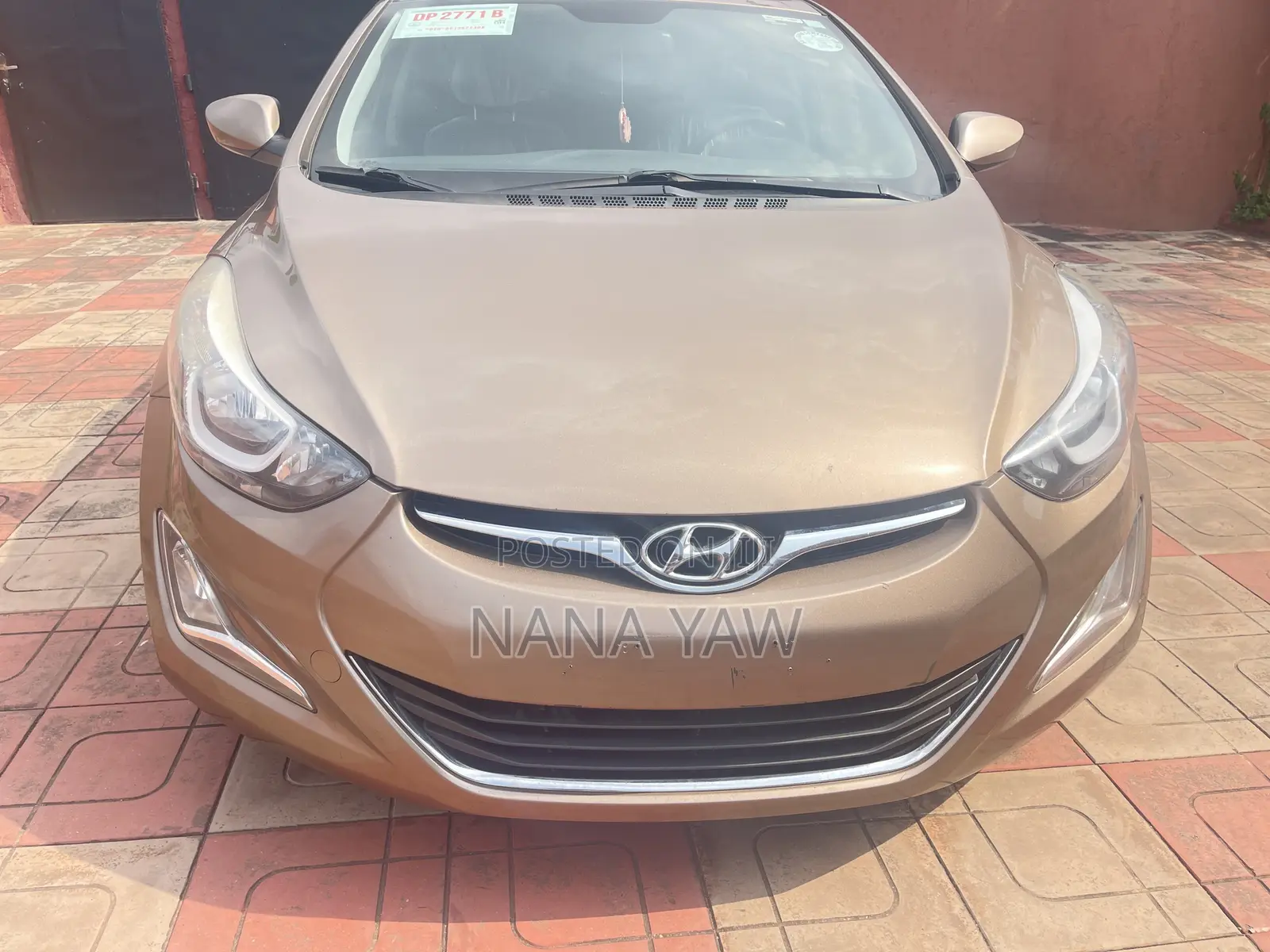Hyundai Elantra Limited 4dr Sedan (1.8L 4cyl 6A) 2015 Gold