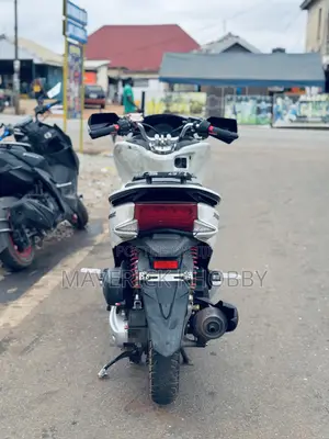 Honda 2024 White