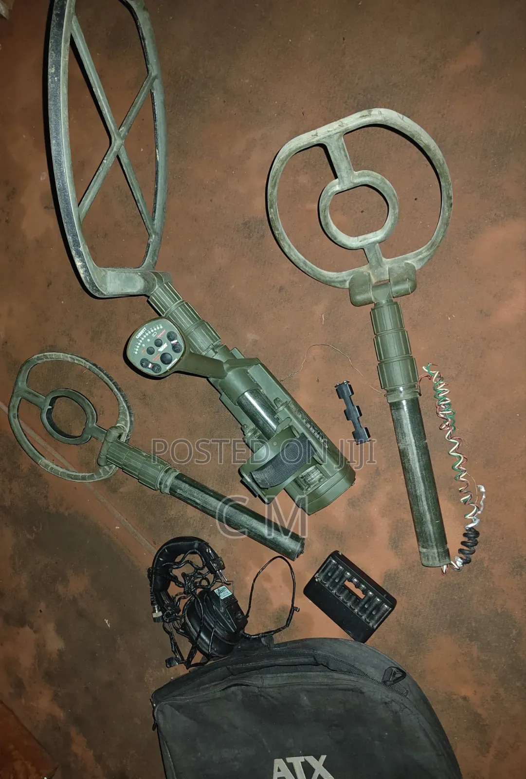 Pulse Induction Garrett ATX Gold Detector