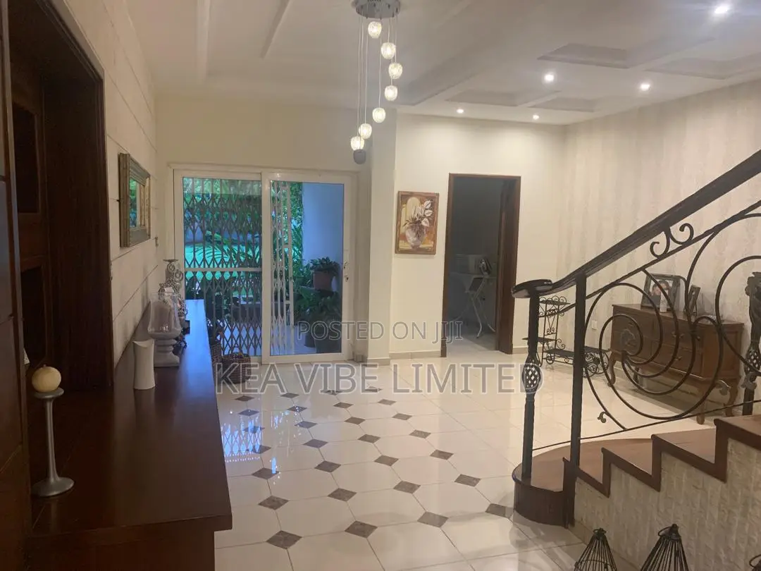 Furnished 8bdrm House in Keavibe Limited, Airport Residential Area