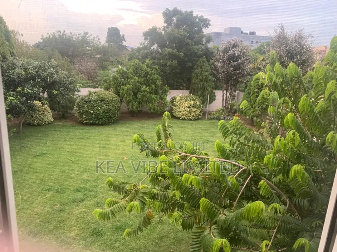 Furnished 8bdrm House in Keavibe Limited, Airport Residential Area