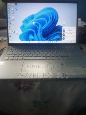 Laptop Asus Vivobook 15 8GB Intel SSD 128GB