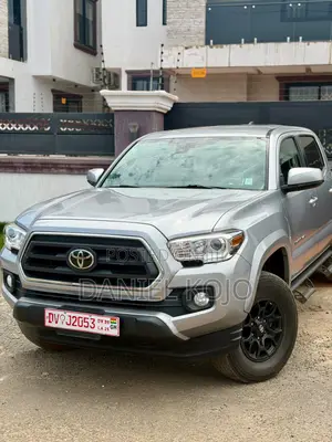 Toyota Tacoma SR5 V6 4x4 Double Cab 127.4 in. WB 2020 Silver