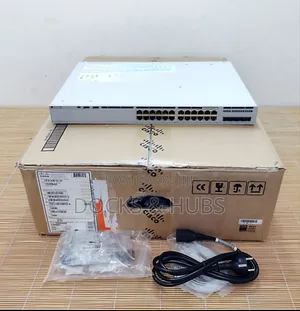 Cisco Catalyst 9300 24-Port UPOE Switch