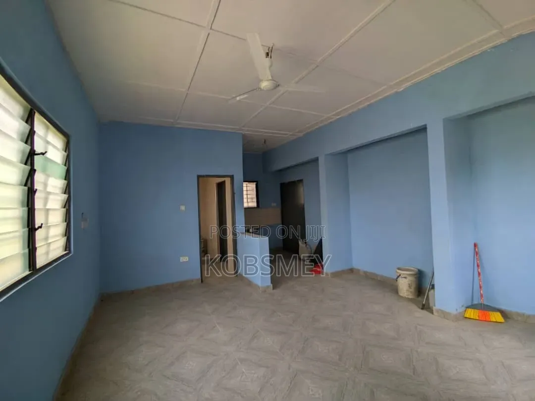 1bdrm House in Main Station for rent