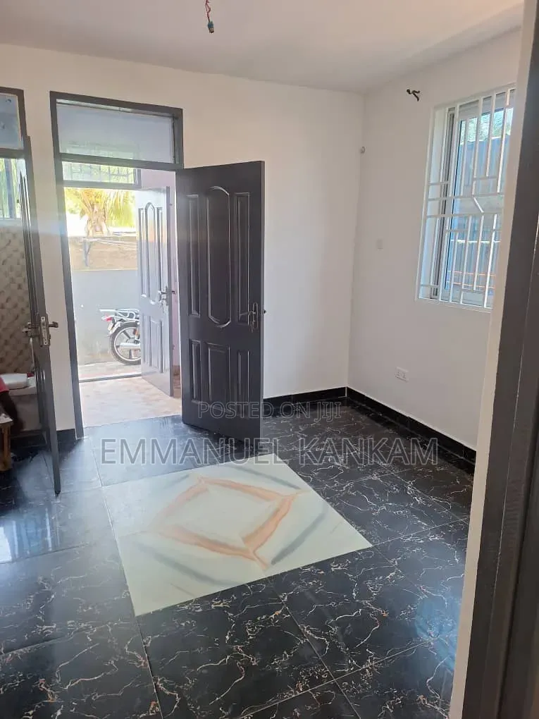 1bdrm Apartment in Aboma for rent