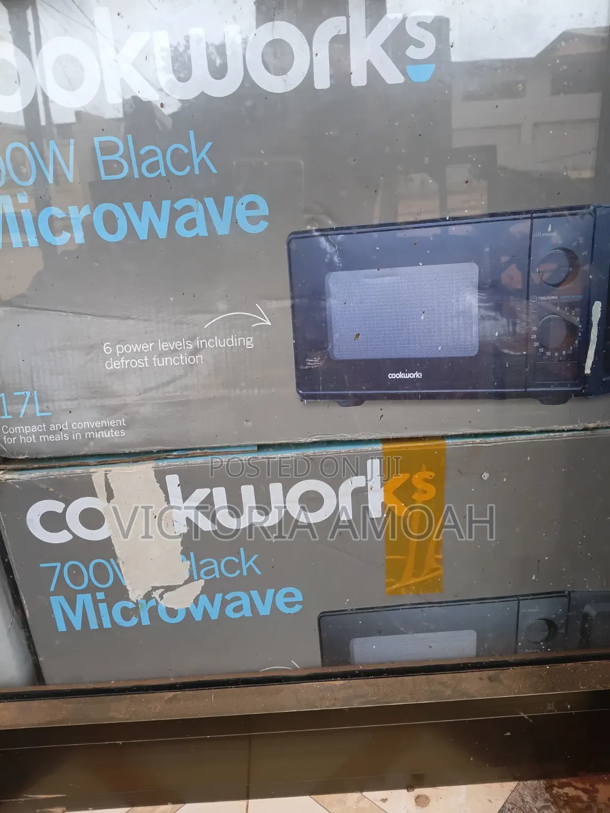 Cookworks 700w Black Microwave